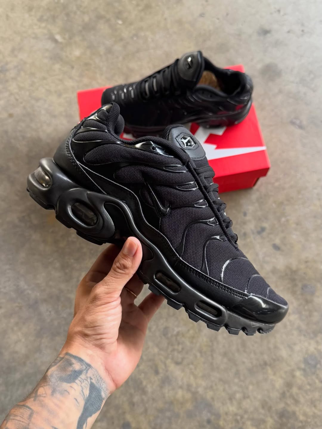 Nike Air Max Plus “Triple Black”