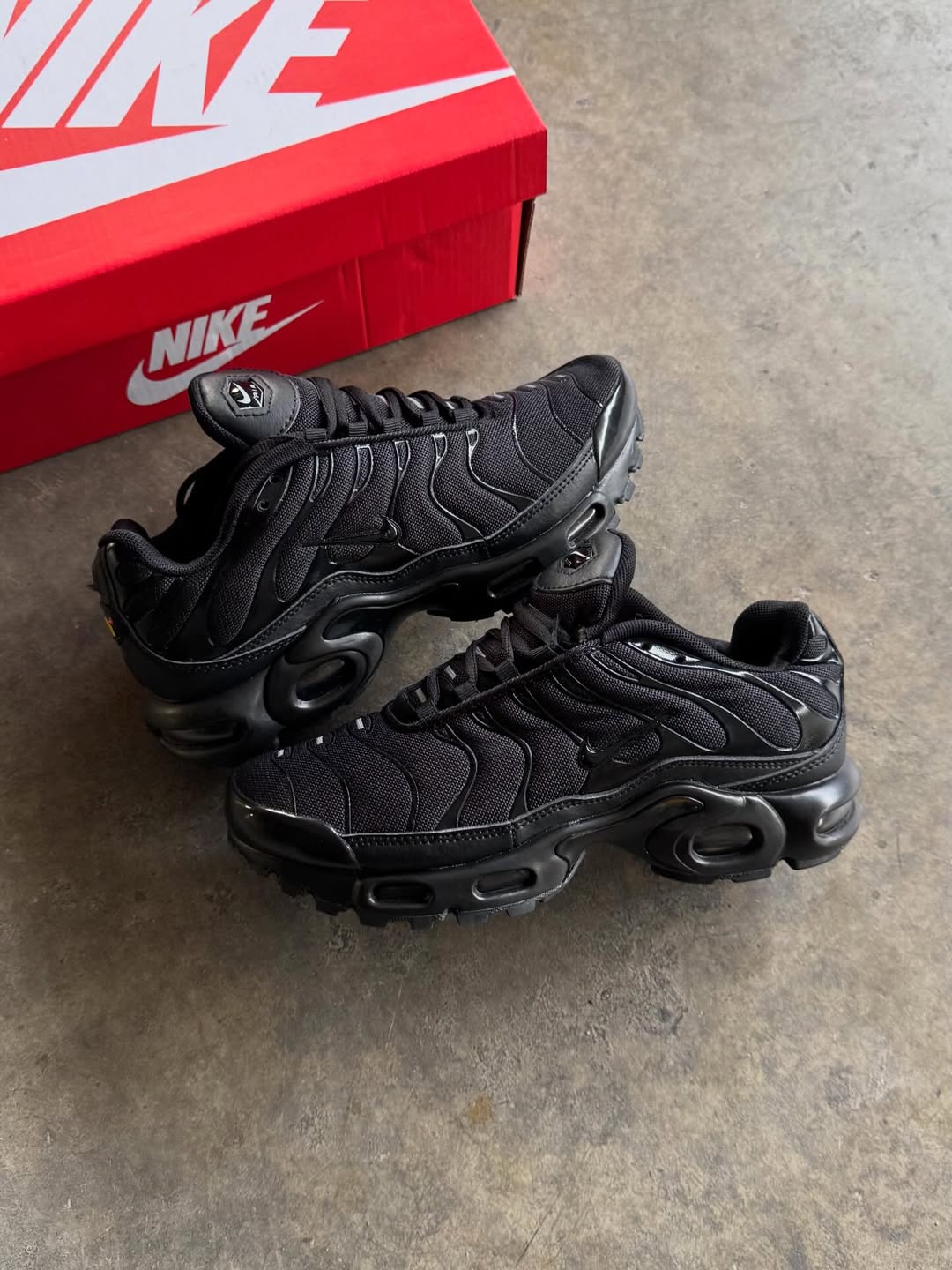 Nike Air Max Plus “Triple Black”
