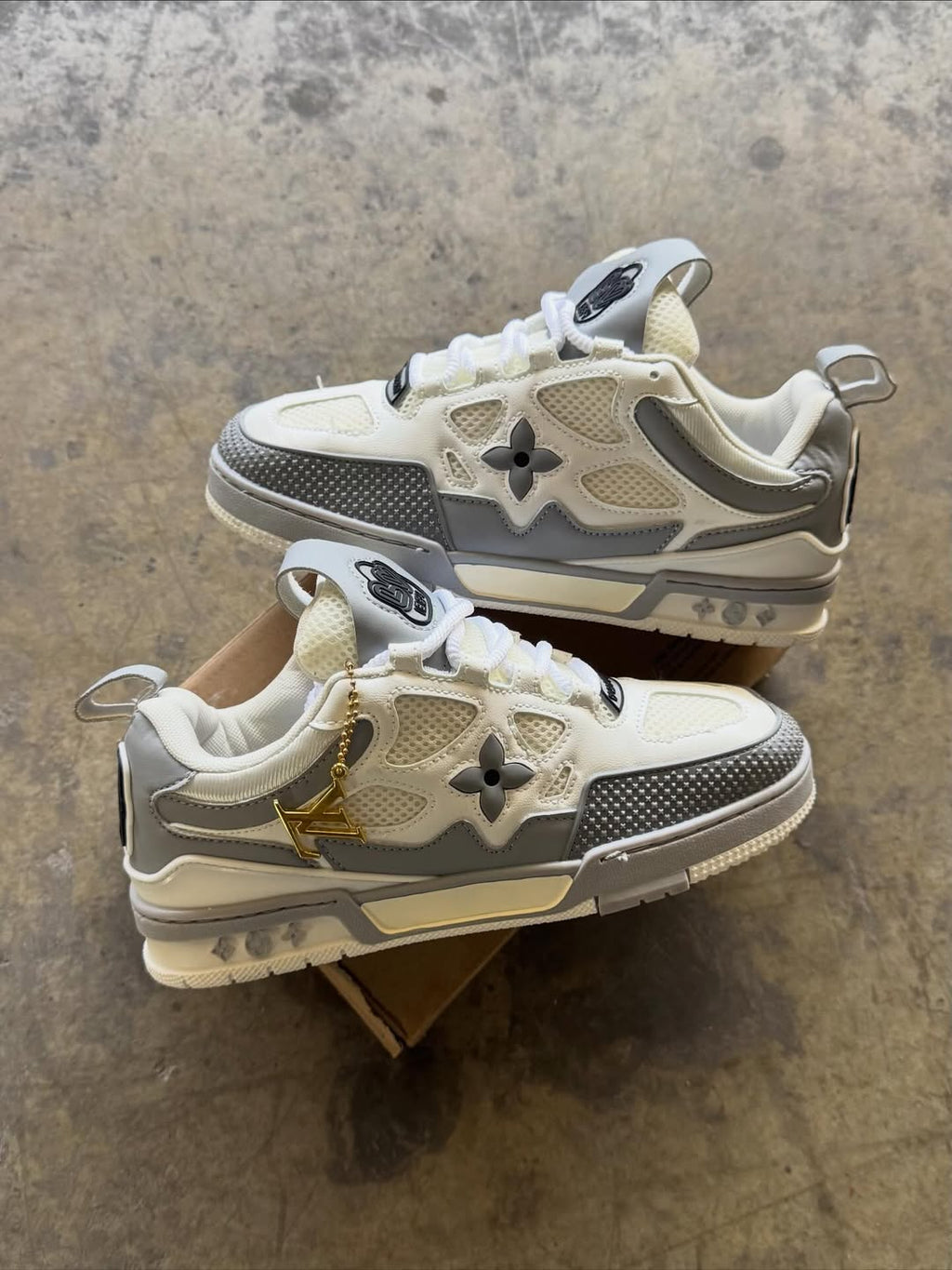 Louis Vuitton Skate Grey