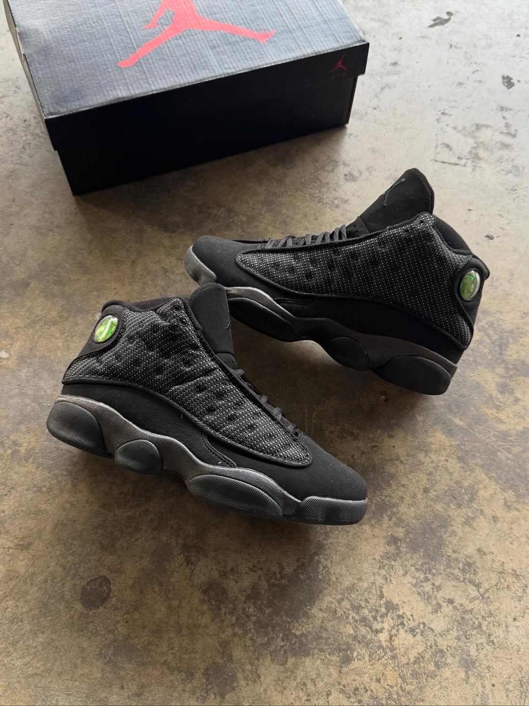 Jordan 13 “Black Cat”