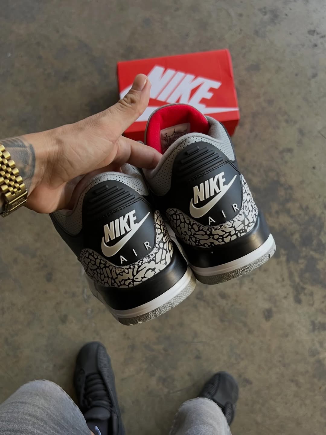 Jordan Retro 3 "Black Cement"