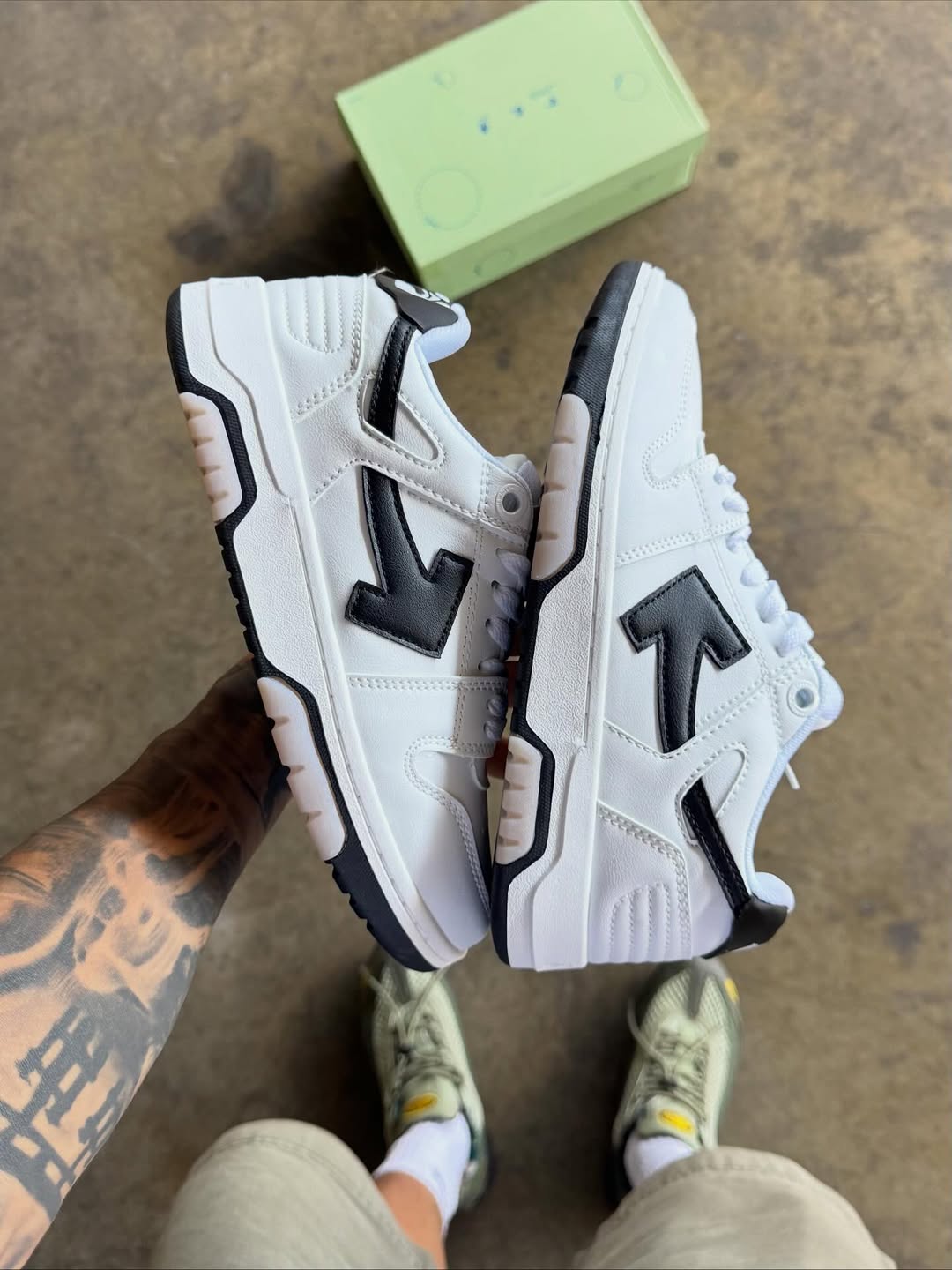 Off-White “Out Of Office” White